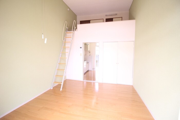 ロフティアイランドＢの物件内観写真