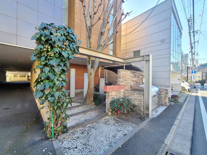 ステラハウスこめがふくろの物件外観写真