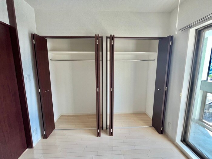 ヴィア－レ八幡三丁目の物件内観写真