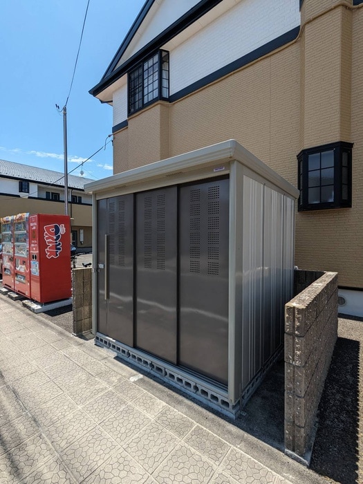 エストメルベーユ荒井Ⅰの物件外観写真