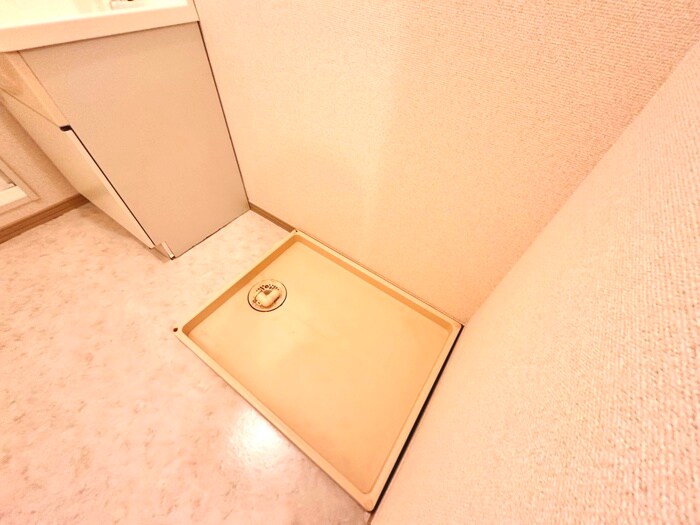 ロイヤルガーデン愛子Aの物件内観写真