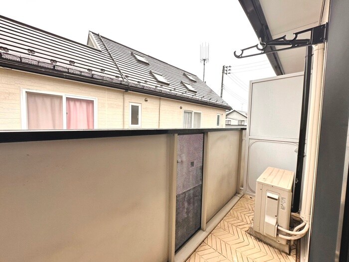 ロイヤルガーデン愛子Aの物件内観写真