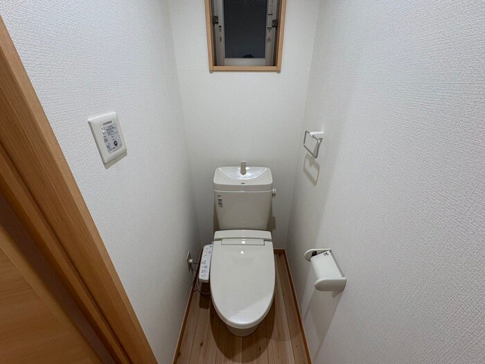 クレイドル栗生の物件内観写真