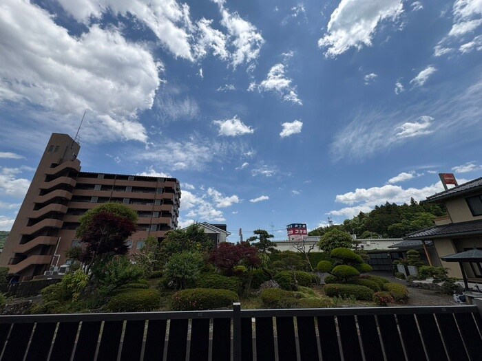 クレイドル栗生の物件内観写真