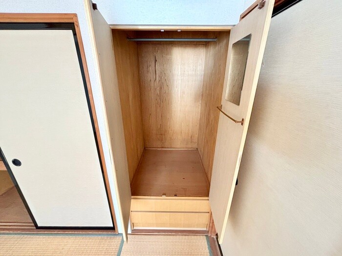 栗生コーポB棟の物件内観写真