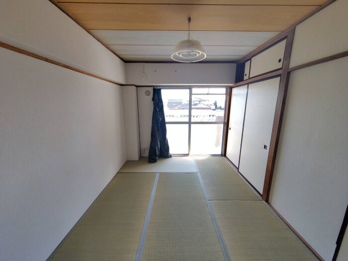 成田ハイツの物件内観写真