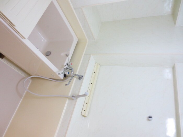 成田ハイツの物件内観写真