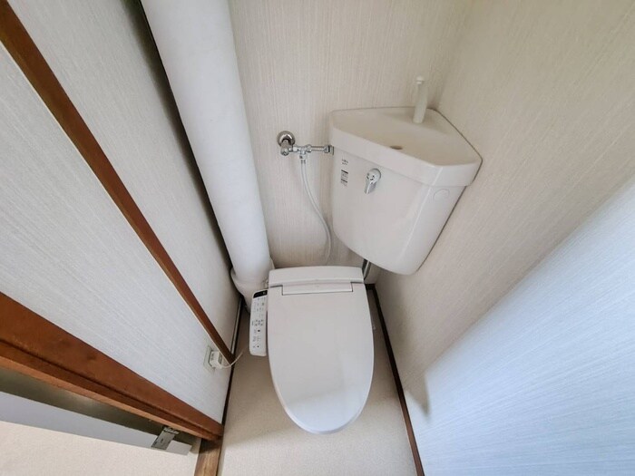 成田ハイツの物件内観写真