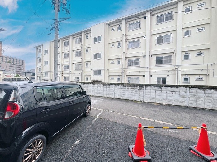 グランドールハマユー台原の物件内観写真