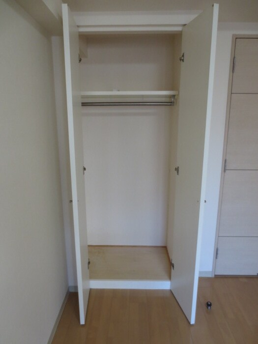 プラウドフラット五橋の物件内観写真