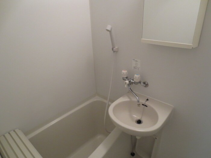 プラウドフラット五橋の物件内観写真