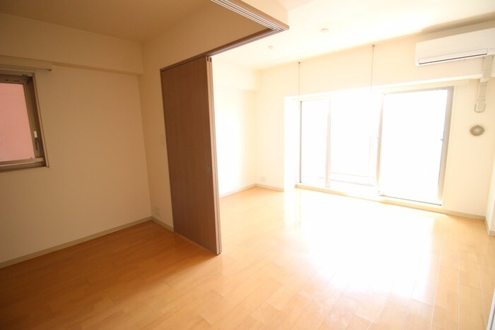 プラウドフラット五橋の物件内観写真