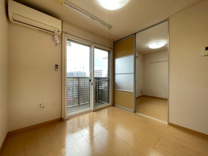 Ｄ－ｒｏｏｍ伝上山の物件内観写真