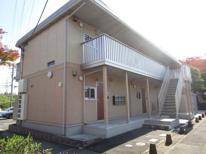 Ｄ－ｒｏｏｍ伝上山の物件外観写真