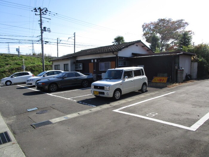 Ｄ－ｒｏｏｍ伝上山の物件外観写真