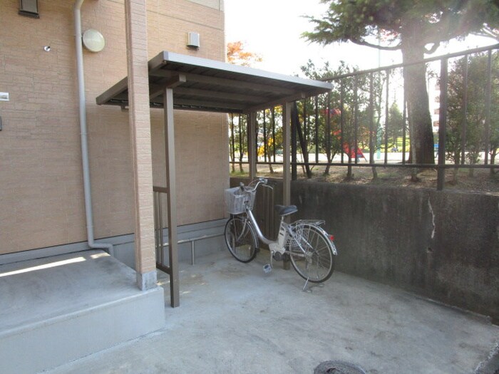 Ｄ－ｒｏｏｍ伝上山の物件外観写真