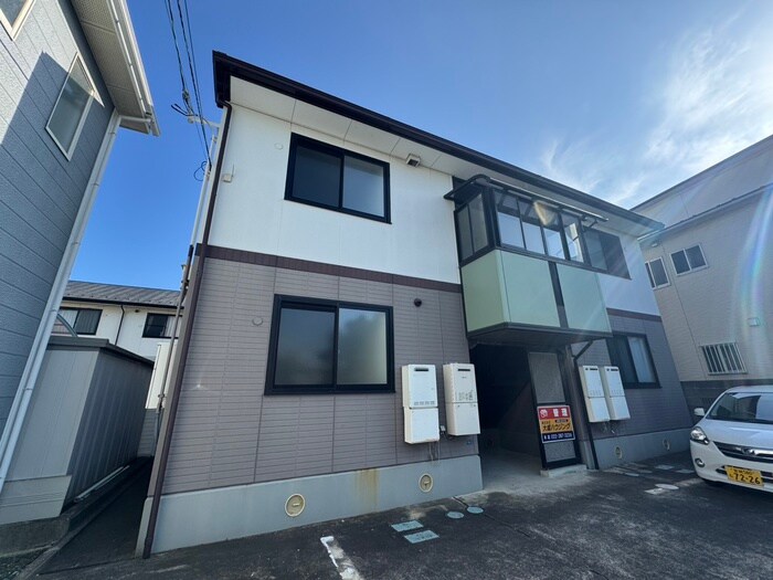 フレール・かしわの物件外観写真