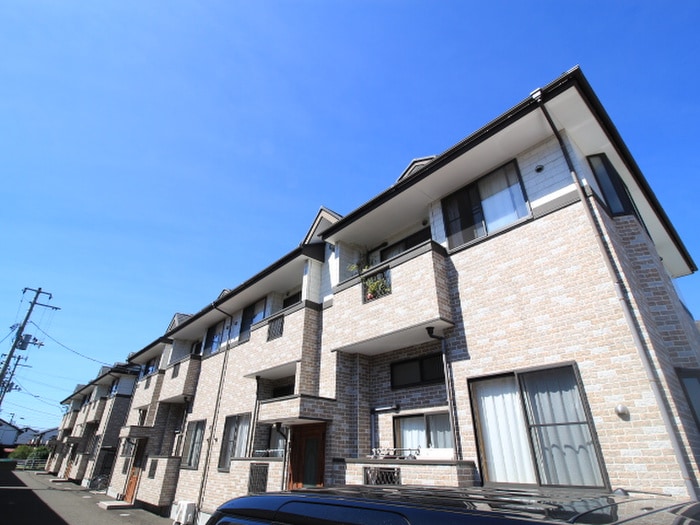 エスポワ－ルコマツⅡＢ館の物件外観写真