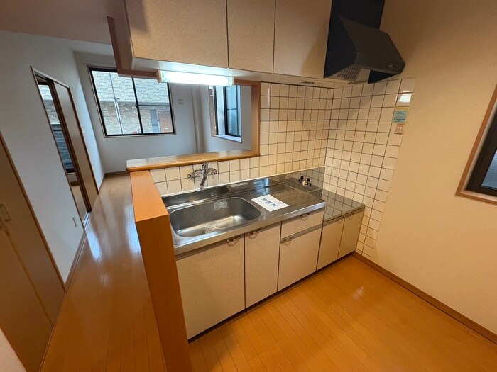 エスポワ－ルコマツⅡＢ館の物件内観写真