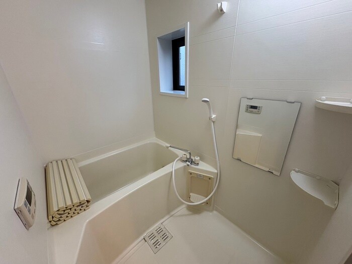 エスポワ－ルコマツⅡＢ館の物件内観写真