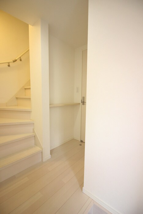 ラ・カーサ　イズミの物件内観写真