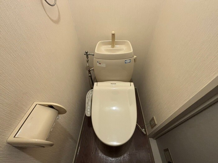 ロイヤルコ－トの物件内観写真