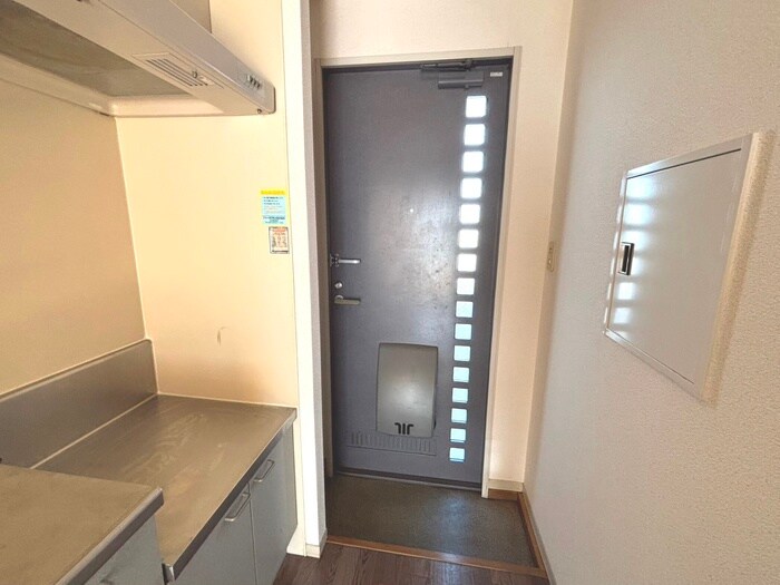 ロイヤルコ－トの物件内観写真