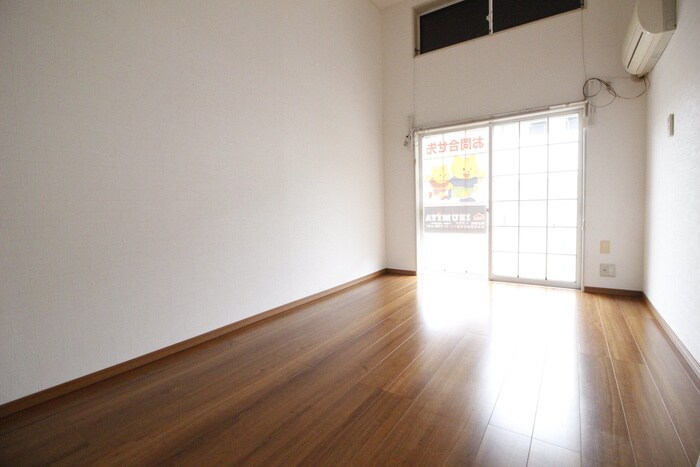 ﾎﾜｲﾄｷｬｯｽﾙ六丁の目ﾋﾞﾚｼﾞB棟の物件内観写真