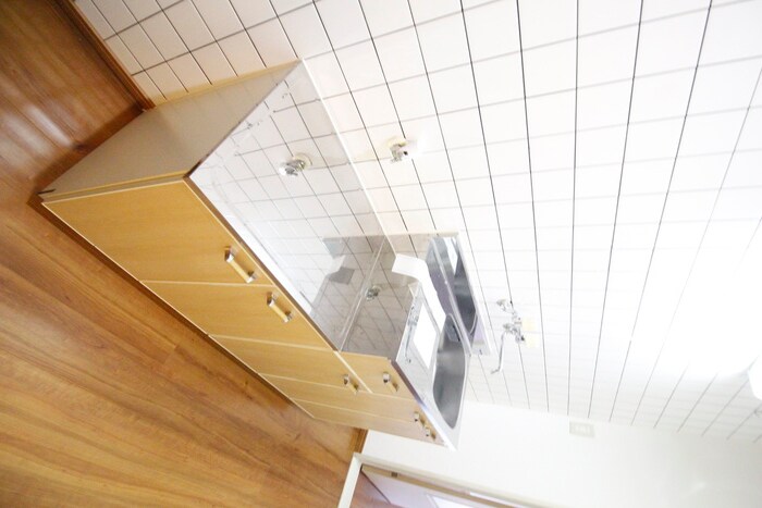 ﾎﾜｲﾄｷｬｯｽﾙ六丁の目ﾋﾞﾚｼﾞB棟の物件内観写真