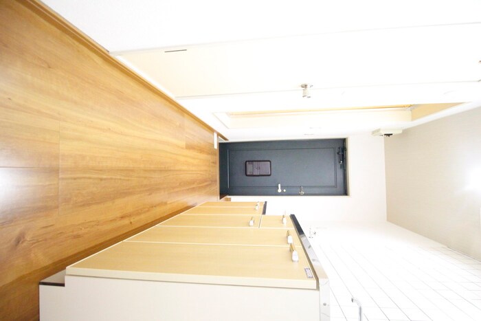 ﾎﾜｲﾄｷｬｯｽﾙ六丁の目ﾋﾞﾚｼﾞB棟の物件内観写真