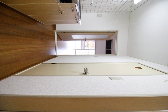 ﾎﾜｲﾄｷｬｯｽﾙ六丁の目ﾋﾞﾚｼﾞB棟の物件内観写真