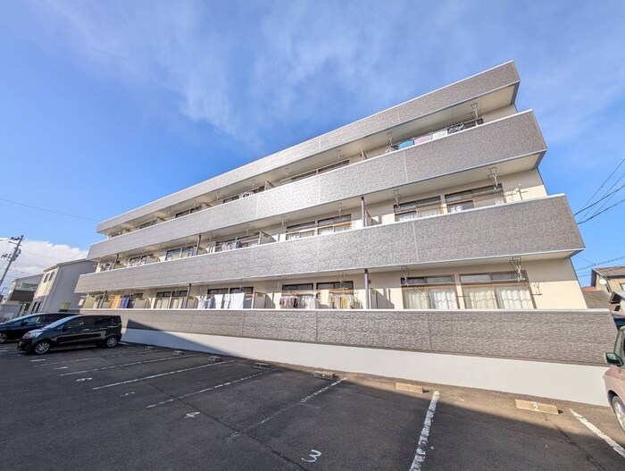 メルシーハイツ飯田　Ａ棟の物件外観写真