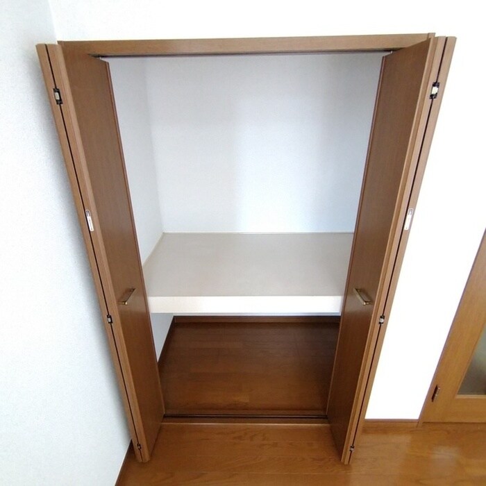 クレ－ル成田の物件内観写真