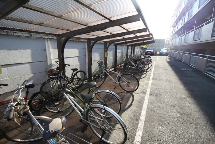 イ－グルハイツ高松　１の物件外観写真