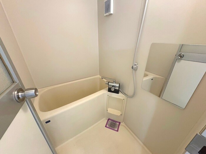 イ－グルハイツ高松　１の物件内観写真