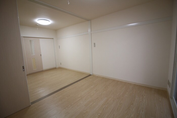 イ－グルハイツ高松　１の物件内観写真