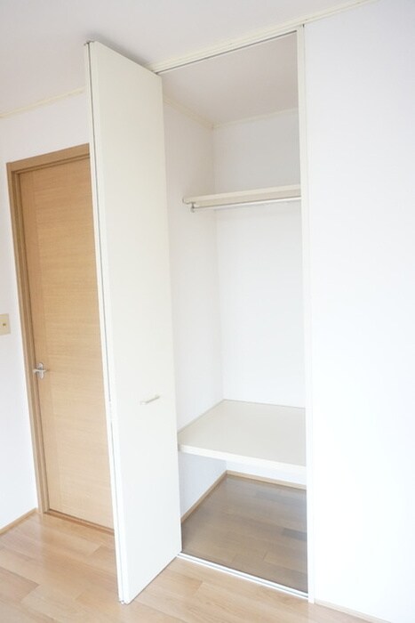 ファラオⅡの物件内観写真