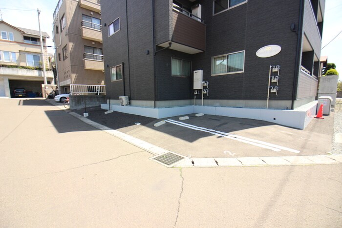 ア－リ－スロ－プの物件外観写真