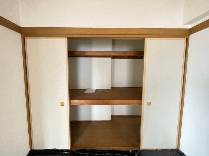 ヴィア－レＡ・Ｕの物件内観写真