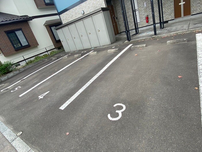 ボナールの物件外観写真