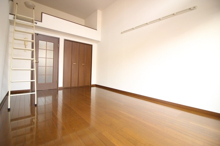 アヴァンセ富沢南七番館の物件内観写真