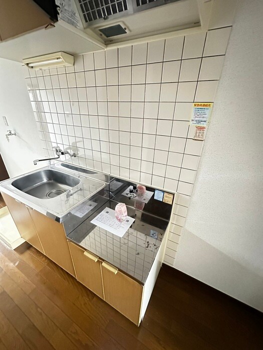 アヴァンセ富沢南七番館の物件内観写真