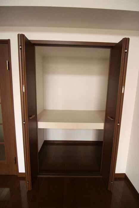 アヴァンセ富沢南七番館の物件内観写真