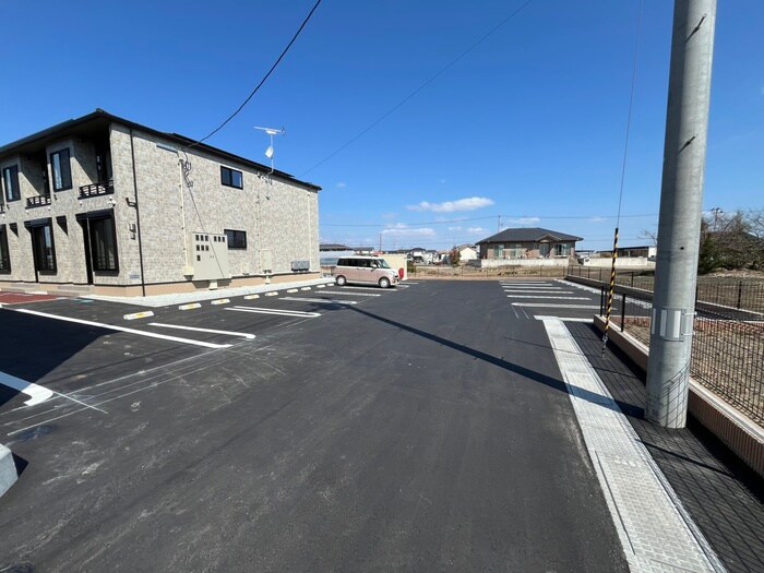 グレースヒルズGAMO　B棟の物件外観写真