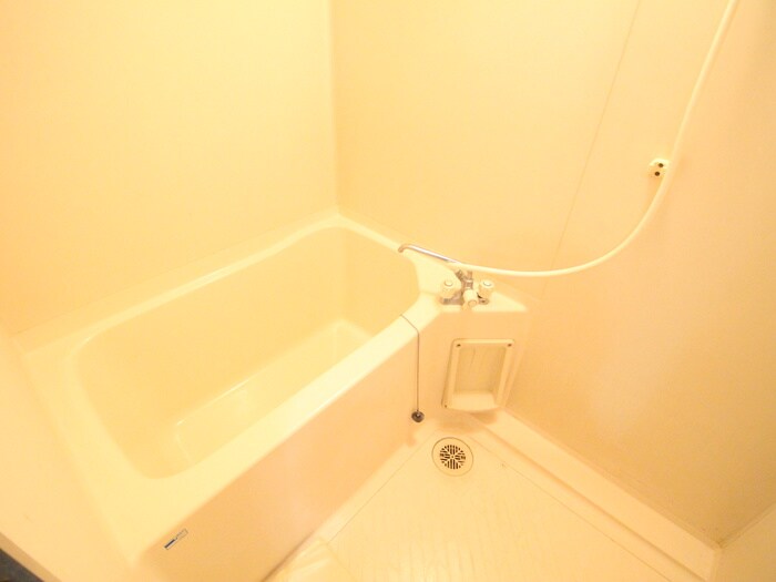 ﾎﾜｲﾄｷｬｯｽﾙ宮千代ビレジＢ棟の物件内観写真