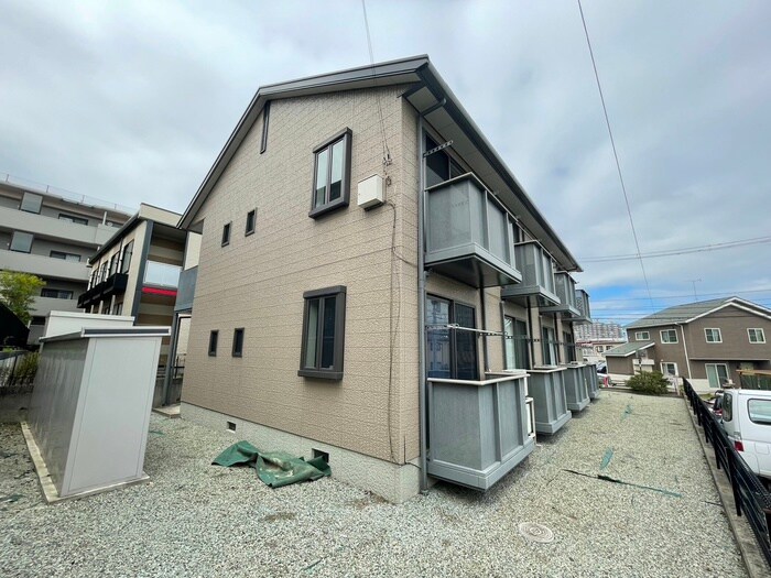 カーサ原町の物件外観写真