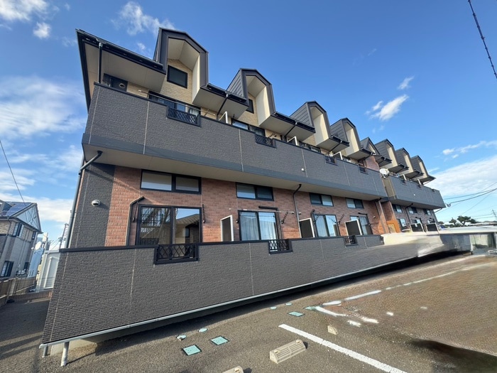 ルピシアSの物件外観写真