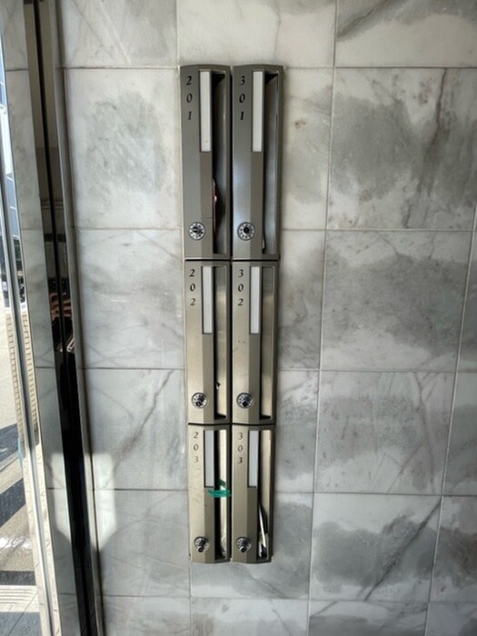 副都心ビル百番館木町通りの物件外観写真