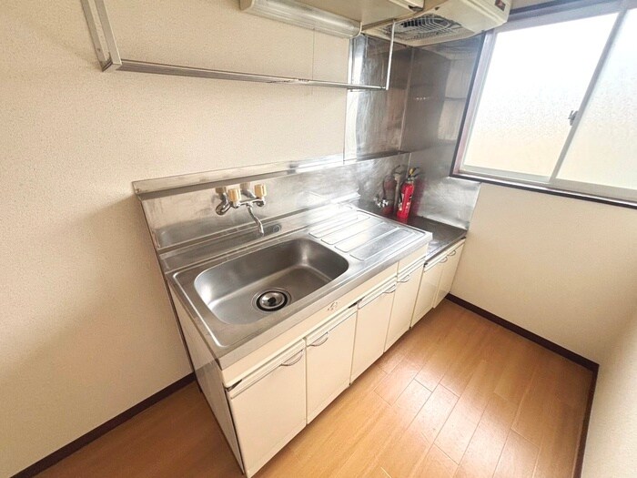 コーポファミーユの物件内観写真