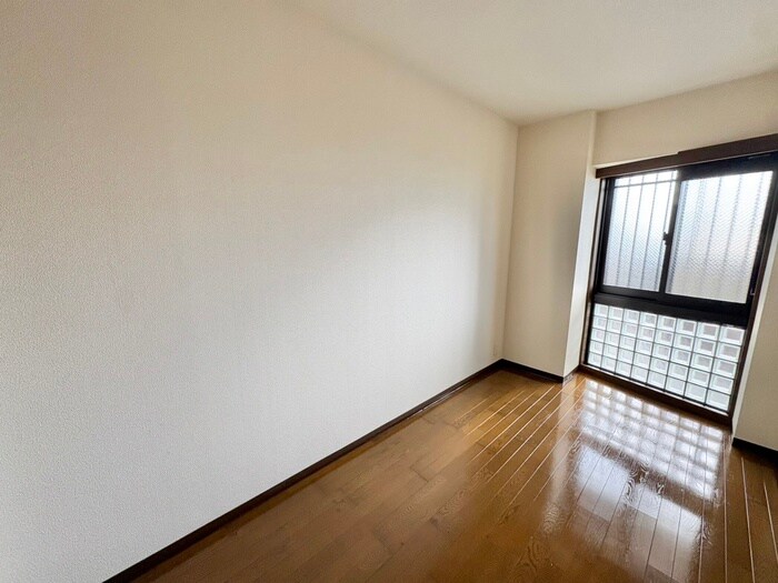 グリ－ンパレスの物件内観写真